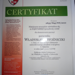 Certyfikat zaświadczający posadzenie dębu pamięci na cześć Władysława Woźniczki. Kliknięcie w zdjęcie spowoduje powiększenie do oryginalnego rozmiaru.