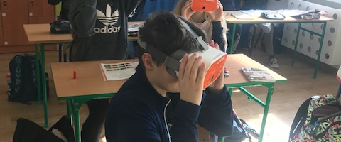 Okulary VR - lekcja biologii